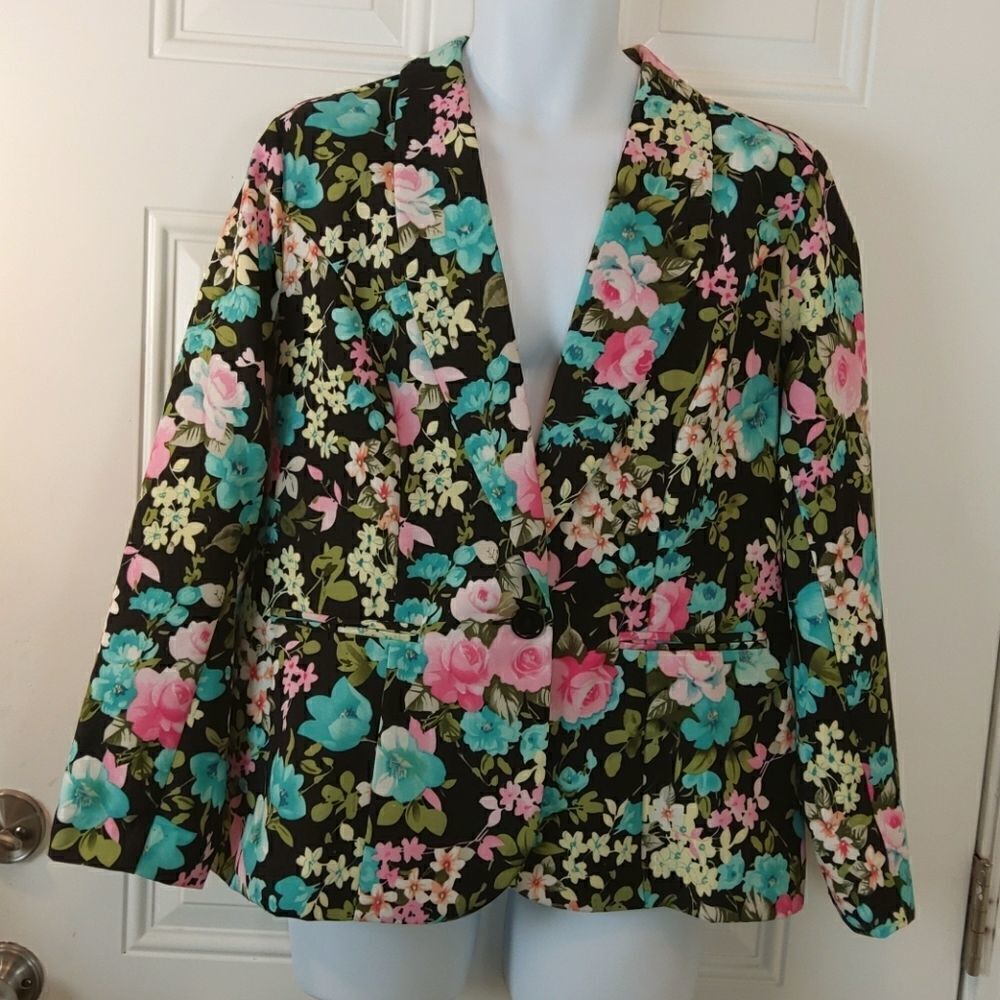 BFA Classics black floral unlined Blazer